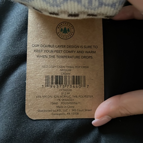 Women’s cozy cabin socks (1 pair) - Picture 4 of 5